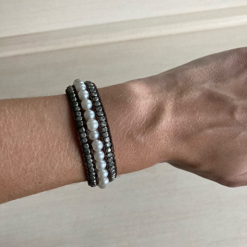 American Eagle Pearls and Studs Beaded Bracelet
